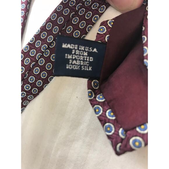 POLO By RALPH LAUREN Burgandy Geometric Neck Tie Mens 100% Silk Made In‎ USA - Picture 3 of 3